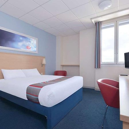 Travelodge Glasgow Central Habitación foto